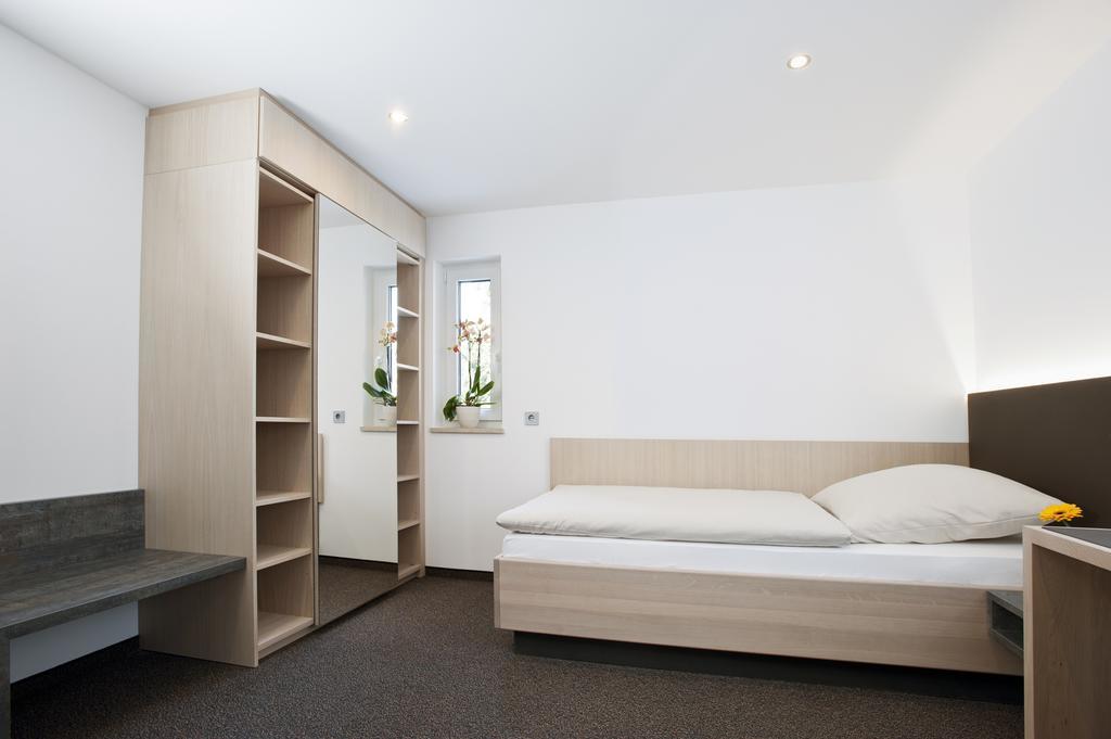 Hotel Kaeferstein Garni Nürnberg Kültér fotó